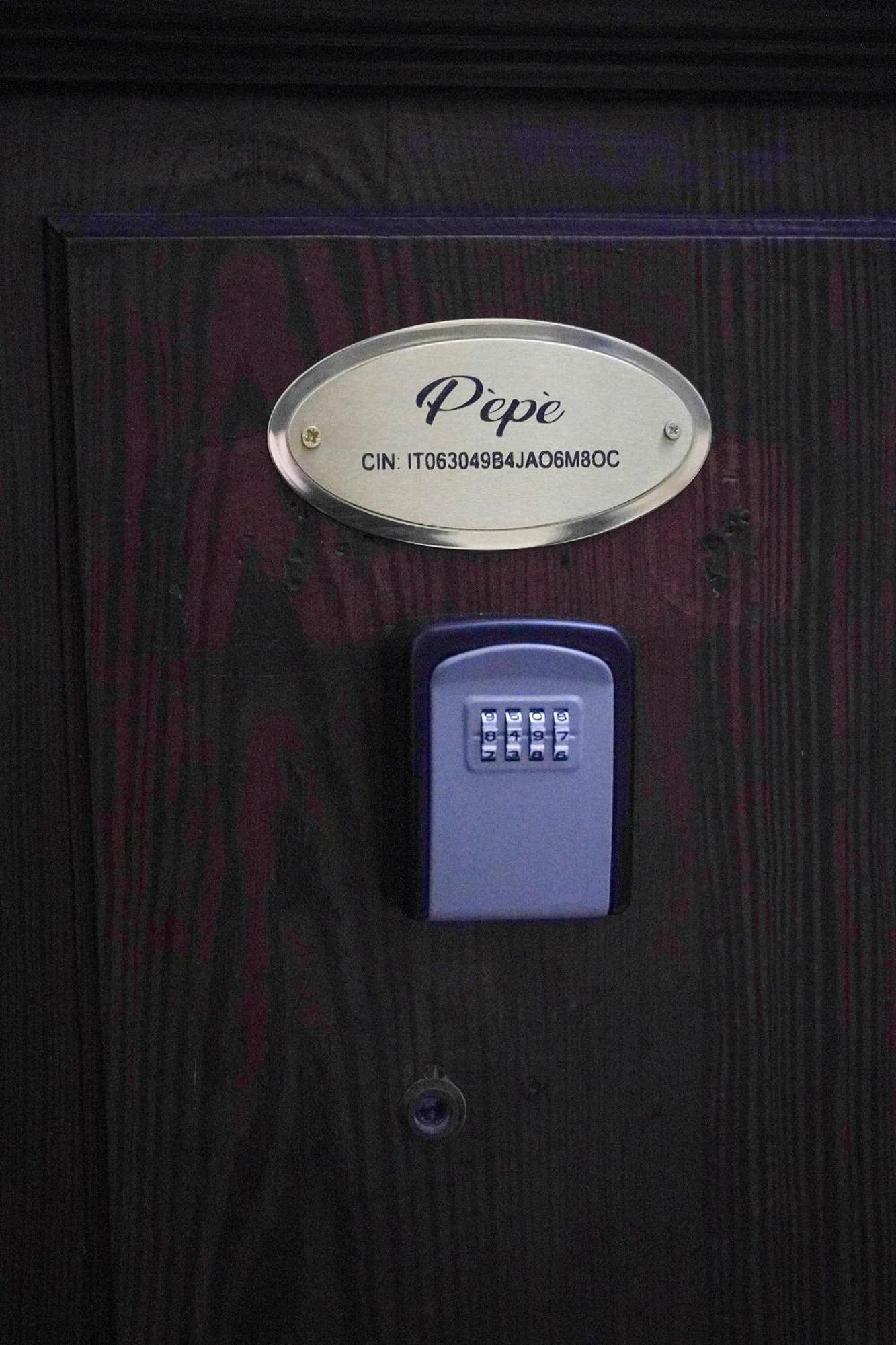 Pepe Bed & Breakfast Nápoles Exterior foto